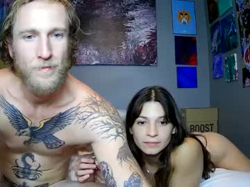 couple Chaturbate Cam Girls with jennaxbarry