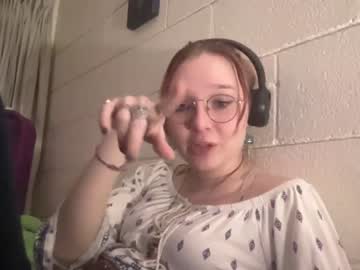 girl Chaturbate Cam Girls with lavender_lune