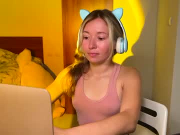 girl
        ellcrys cam image #6500