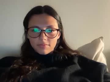 girl Chaturbate Cam Girls with greasybangs