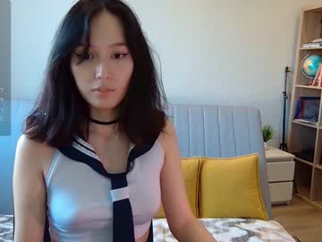 girl Chaturbate Cam Girls with alllinaeve