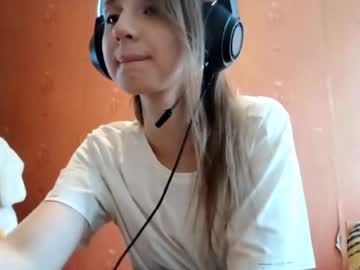 girl Chaturbate Cam Girls with lucy_blush