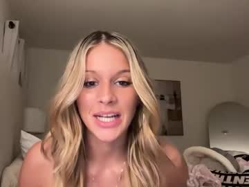 girl Chaturbate Cam Girls with lilysummers21208