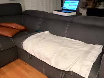 couple Chaturbate Cam Girls with kittywoodyluv