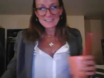 girl
        missmelisateaches cam image #8799