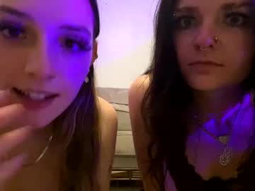 girl Chaturbate Cam Girls with ivypickett