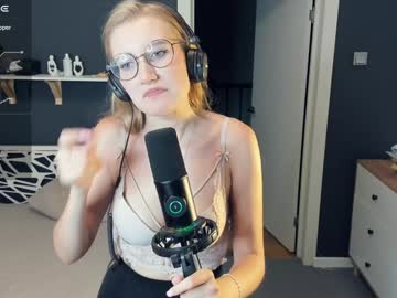 girl Chaturbate Cam Girls with mind_of_heart