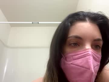girl
        ivy_rose90 cam image #24055