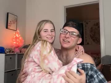 couple Chaturbate Cam Girls with daddy488598