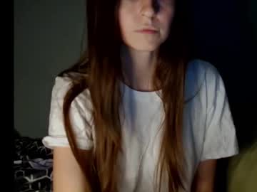 girl
        terri_lynn821 cam image #16462