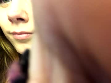 girl Chaturbate Cam Girls with tinytightpuddles69