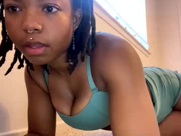 girl Chaturbate Cam Girls with txpeaches