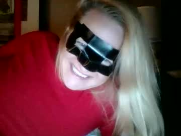 girl
        ducttappedblondief cam image #11060
