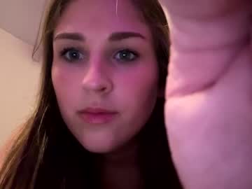 girl Chaturbate Cam Girls with innocentlilsarah