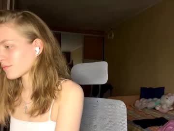 girl Chaturbate Cam Girls with latoyiacuculich