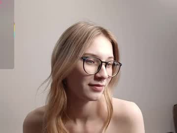 girl Chaturbate Cam Girls with eileencrowday