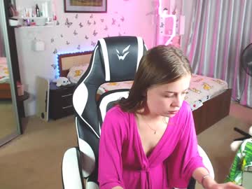 girl
        molly_barbie cam image #13929