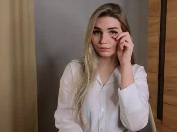 girl Chaturbate Cam Girls with stormymuse