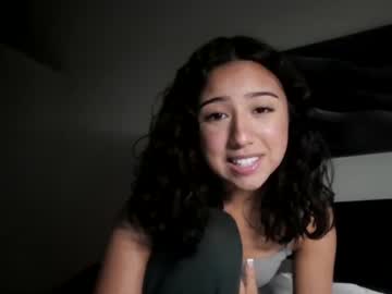 girl
        lioravane cam image #35151