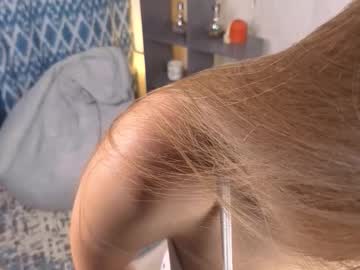 girl Chaturbate Cam Girls with anika_heir