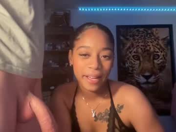 girl Chaturbate Cam Girls with lunaa_11