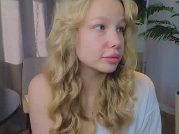 girl Chaturbate Cam Girls with lililok101