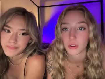 girl Chaturbate Cam Girls with tessadove