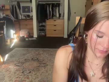 girl
        hijasmine cam image #25525