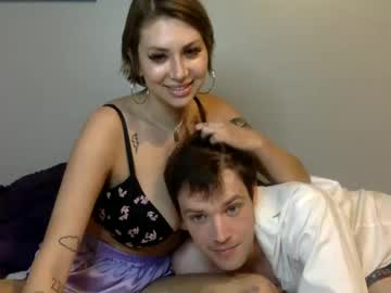couple Chaturbate Cam Girls with kandiandkane