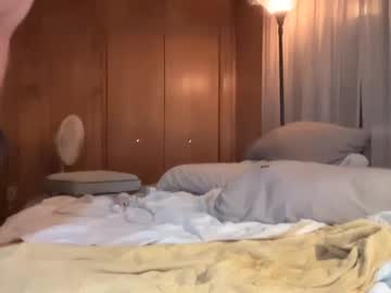 couple Chaturbate Cam Girls with blondeslovebondage