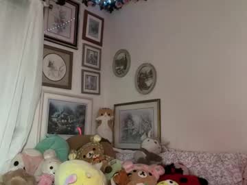 girl Chaturbate Cam Girls with littledaisybby