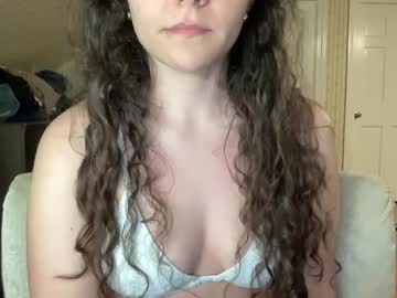 girl Chaturbate Cam Girls with maddyhasyummypussy