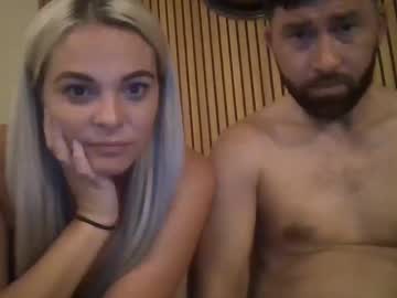 couple Chaturbate Cam Girls with riskni