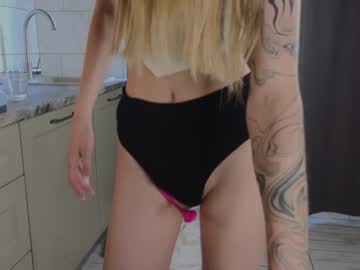 girl Chaturbate Cam Girls with anitaholmes