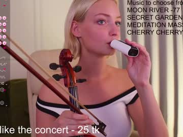 girl
        elly_shine_ cam image #13150