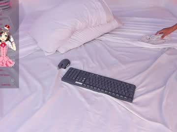 girl Chaturbate Cam Girls with milliekittie