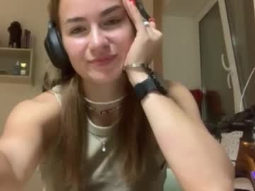 girl Chaturbate Cam Girls with saundrayeeloy
