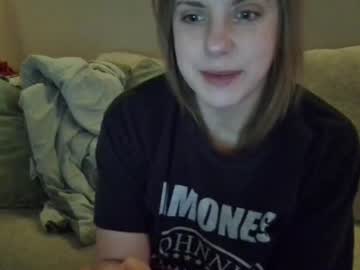 girl Chaturbate Cam Girls with tinywithtiddies