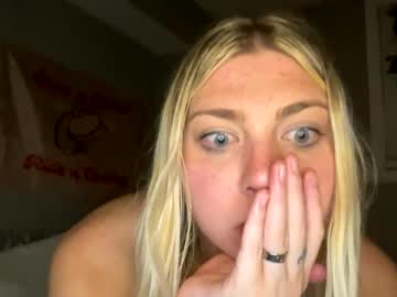 girl Chaturbate Cam Girls with kaliiivi