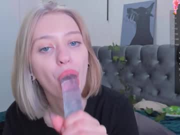 girl Chaturbate Cam Girls with cyberbunny_