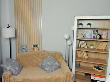 girl Chaturbate Cam Girls with glammy_foxx