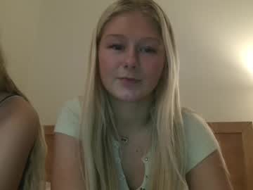 girl
        miaaastone cam image #21597