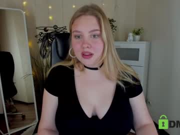 girl Chaturbate Cam Girls with rony_pop