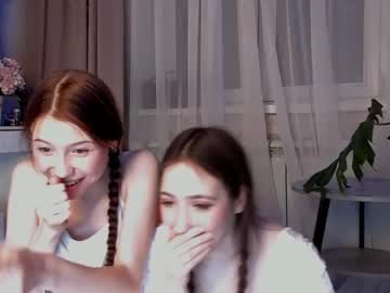 girl
        lovelydelmel cam image #5715