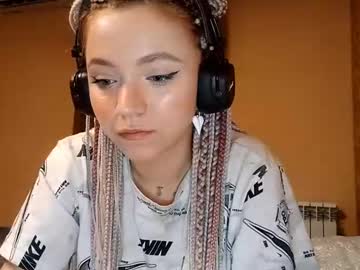girl Chaturbate Cam Girls with sizzling_angel_555