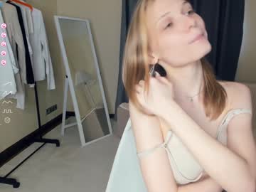 girl Chaturbate Cam Girls with maidagentile