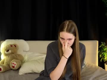 girl Chaturbate Cam Girls with enchanting_ella