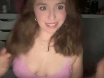 girl
        mileylayz cam image #15576