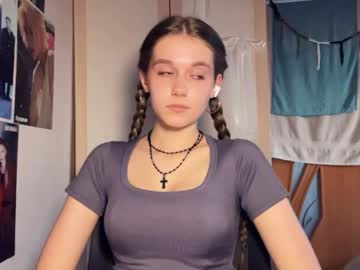 girl
        shaecatalina cam image #36201