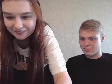 couple
        your__sara cam image #13071